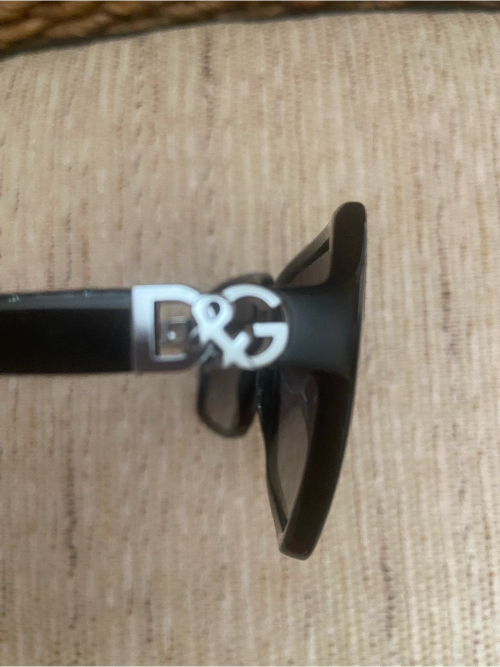 D&G 4164P 501/8G 58-16 135 3N Women's Sunglasses Black - Picture 7 of 8
